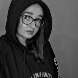 Ангелина Грин